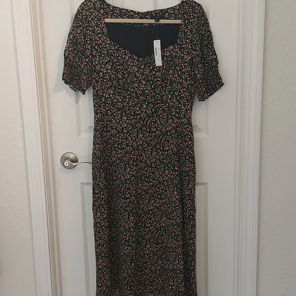 J.Crew Smocked Short Sleeve Floral Midi Dress 10 - Picture 2 of 11